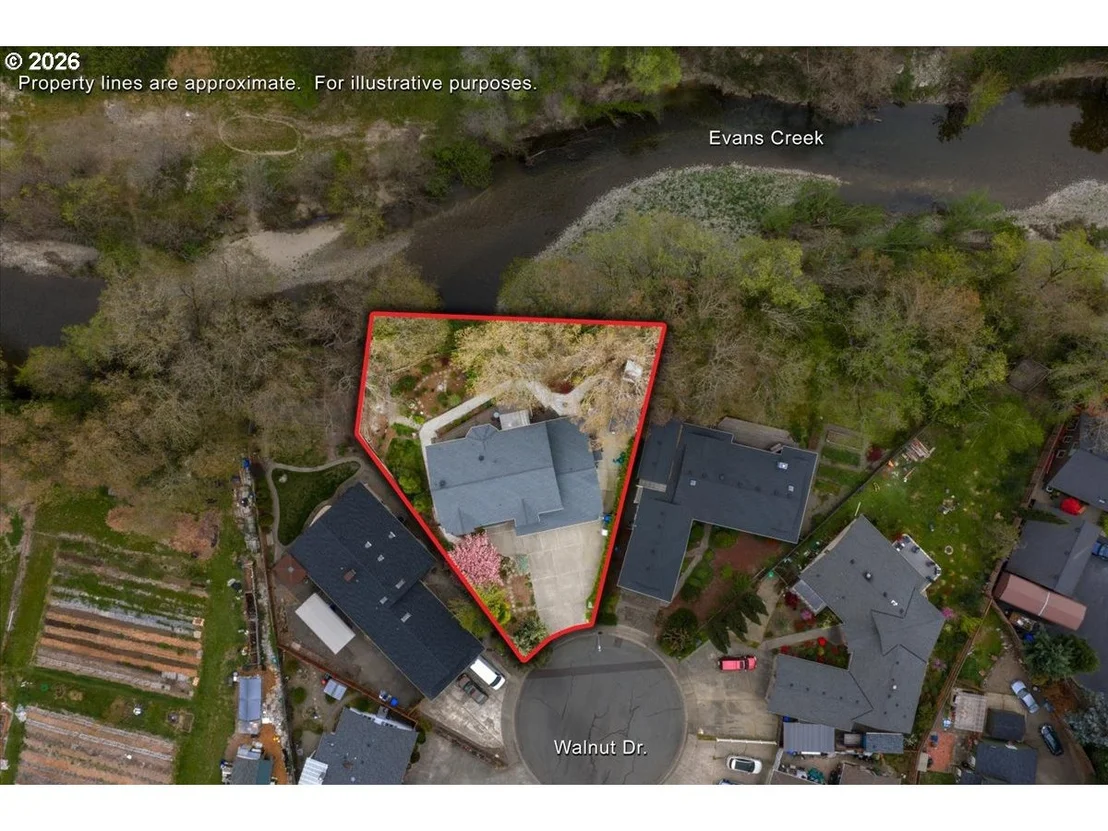 Photo of 113 WALNUT DR