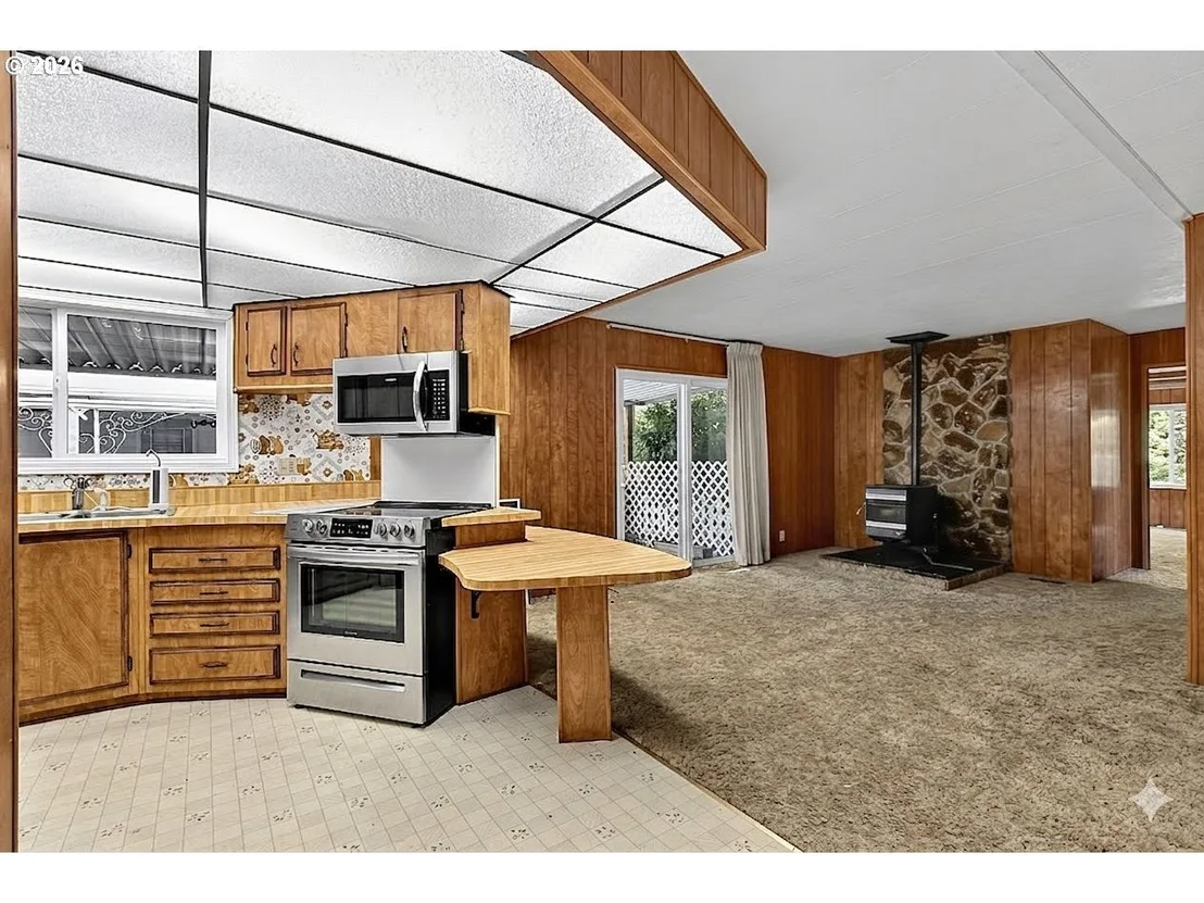 Photo of Unit 10 at 4800 BARGER DR