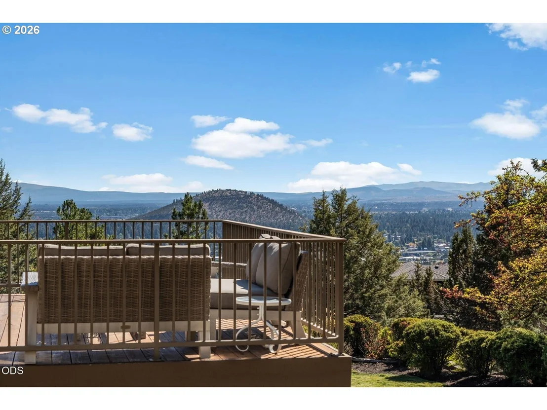 Photo of 1154 NW REDFIELD CIR