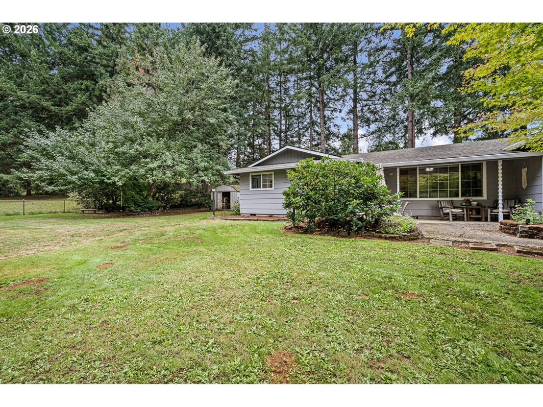 Photo of 39066 CARR TRAIL RD