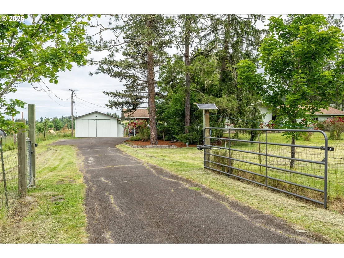 Photo of 82086 LOST CREEK RD