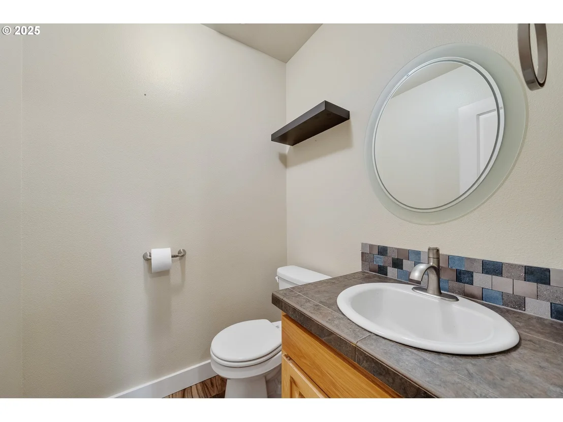 Photo of 3355 HUBERT RD