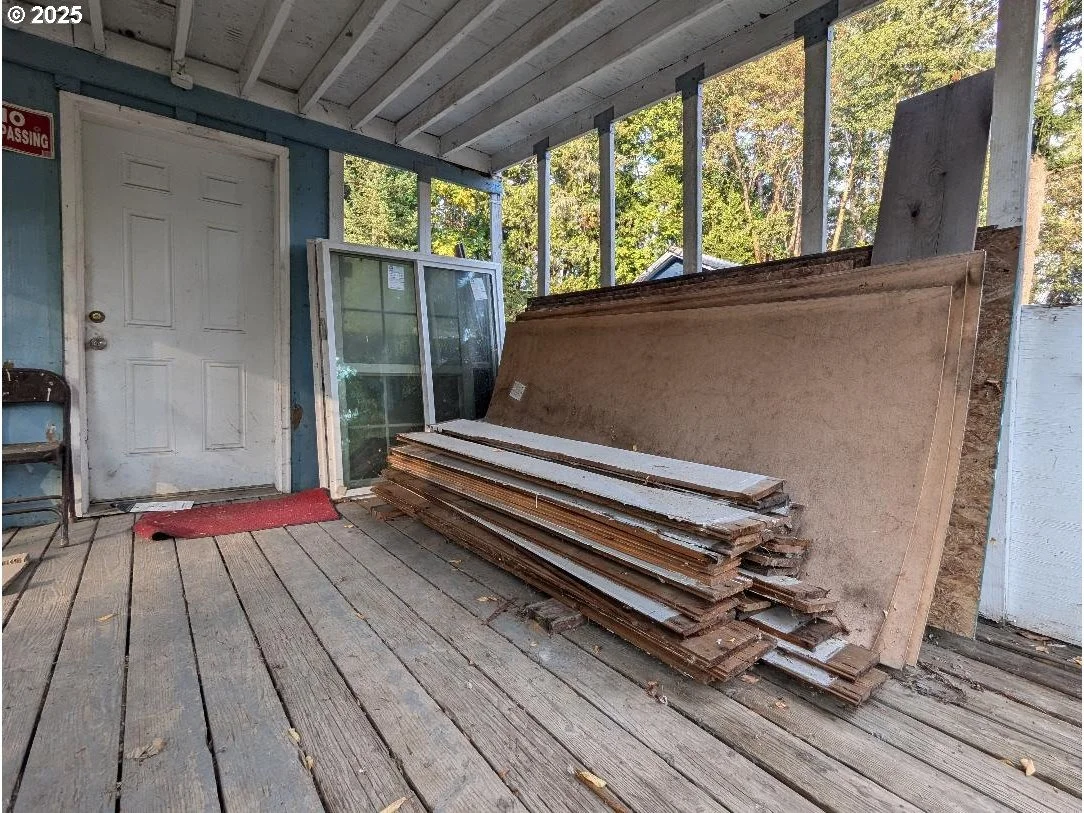 Photo of 48391 ROBERTS RD