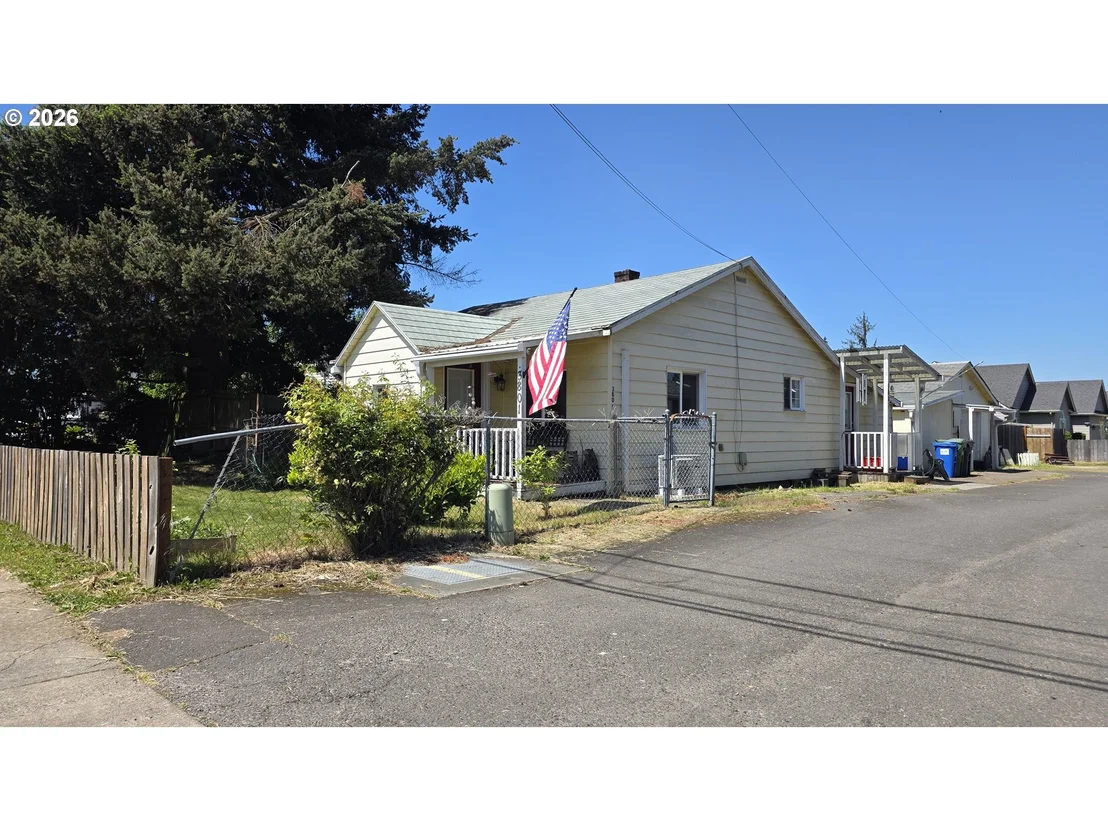 Photo of 3801 DOVE LN