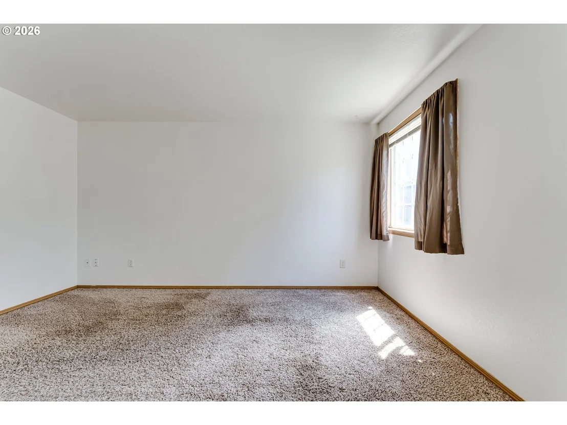Photo of 112 LEA AVE