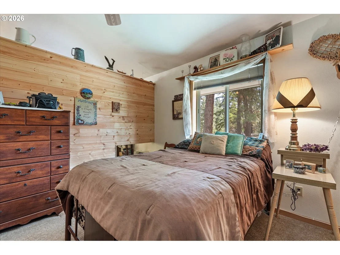 Photo of 395 BONANZA ST