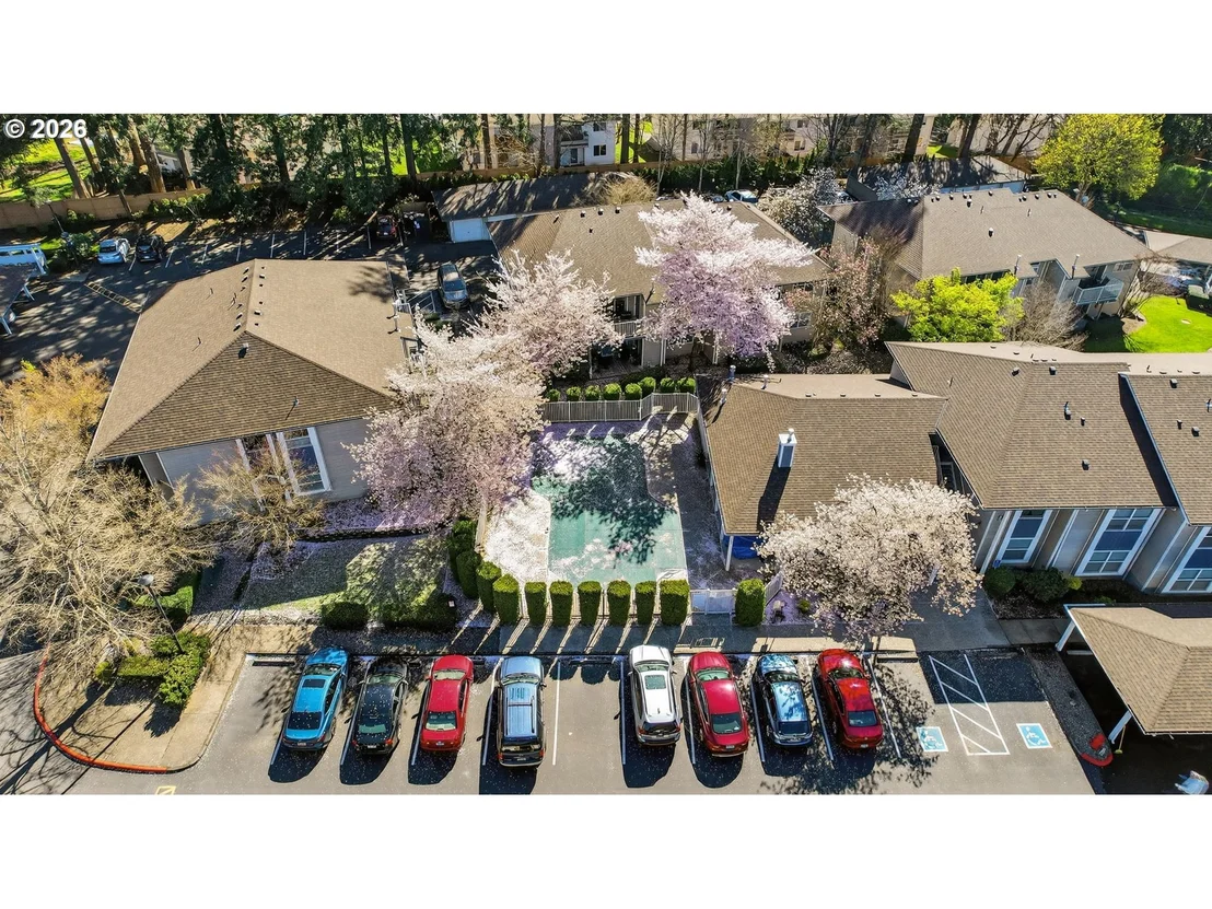 Photo of Unit 162 at 4606 W POWELL BLVD