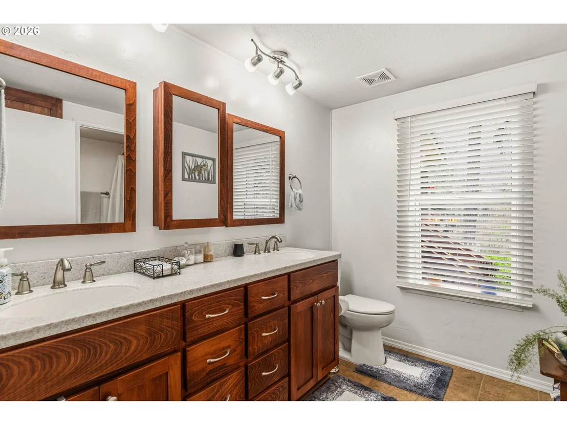 Photo of 49400 EAGLE ROCK PL