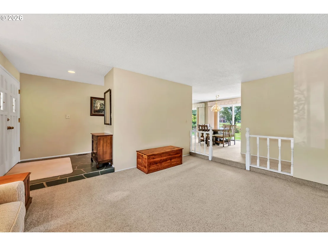 Photo of 1922 SPRINGHILL DR