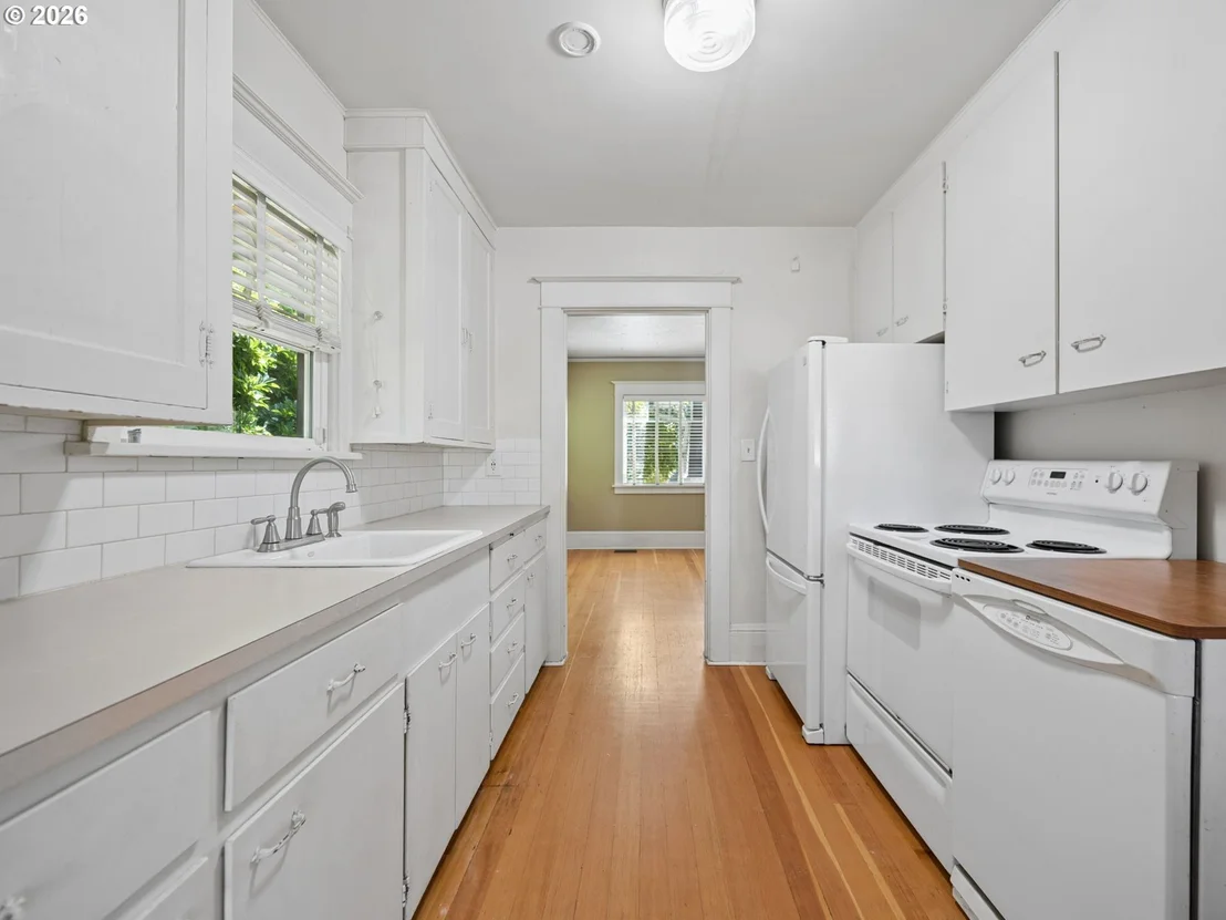 Photo of 205 NW 12TH ST