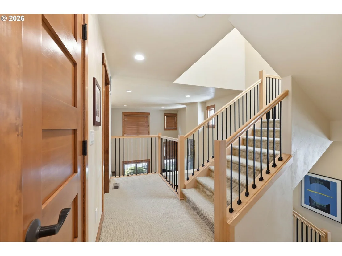 Photo of 2909 LORD BYRON PL