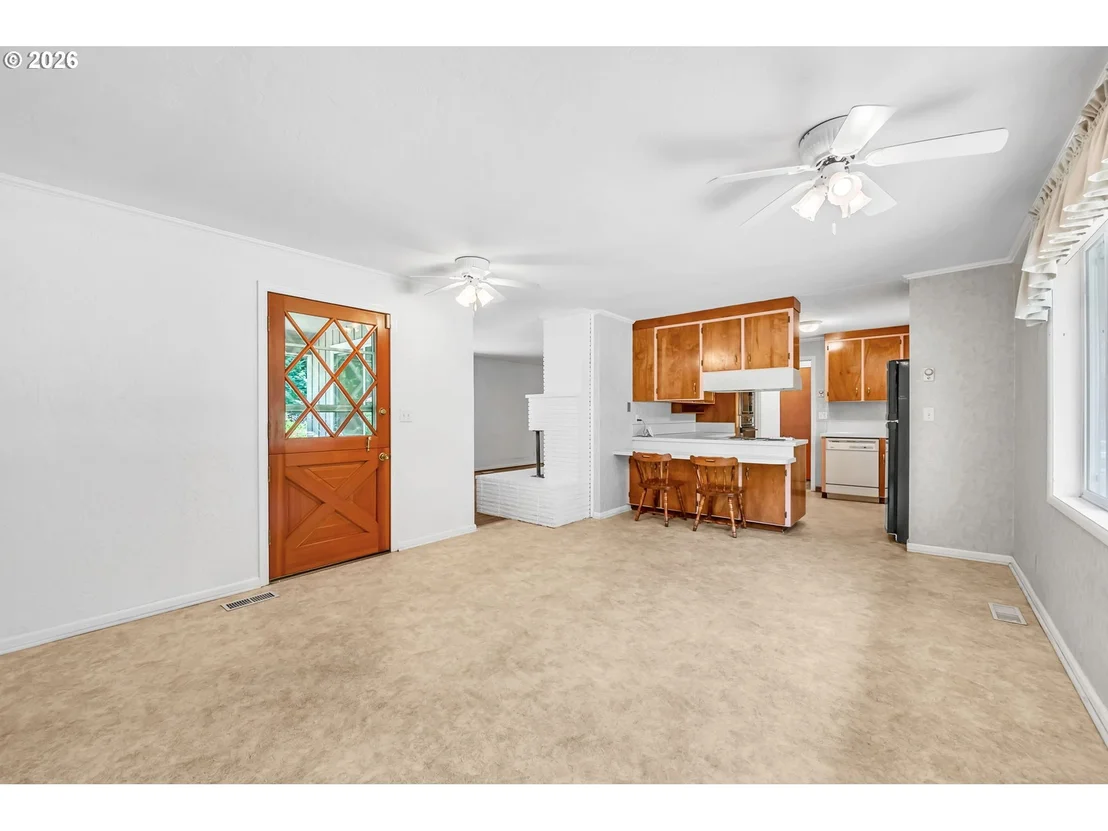 Photo of 681 HATTON AVE