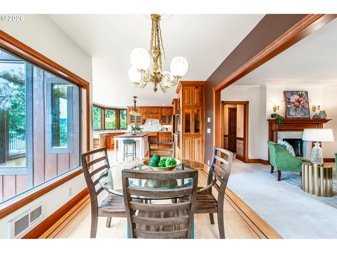Photo of 441 W D ST