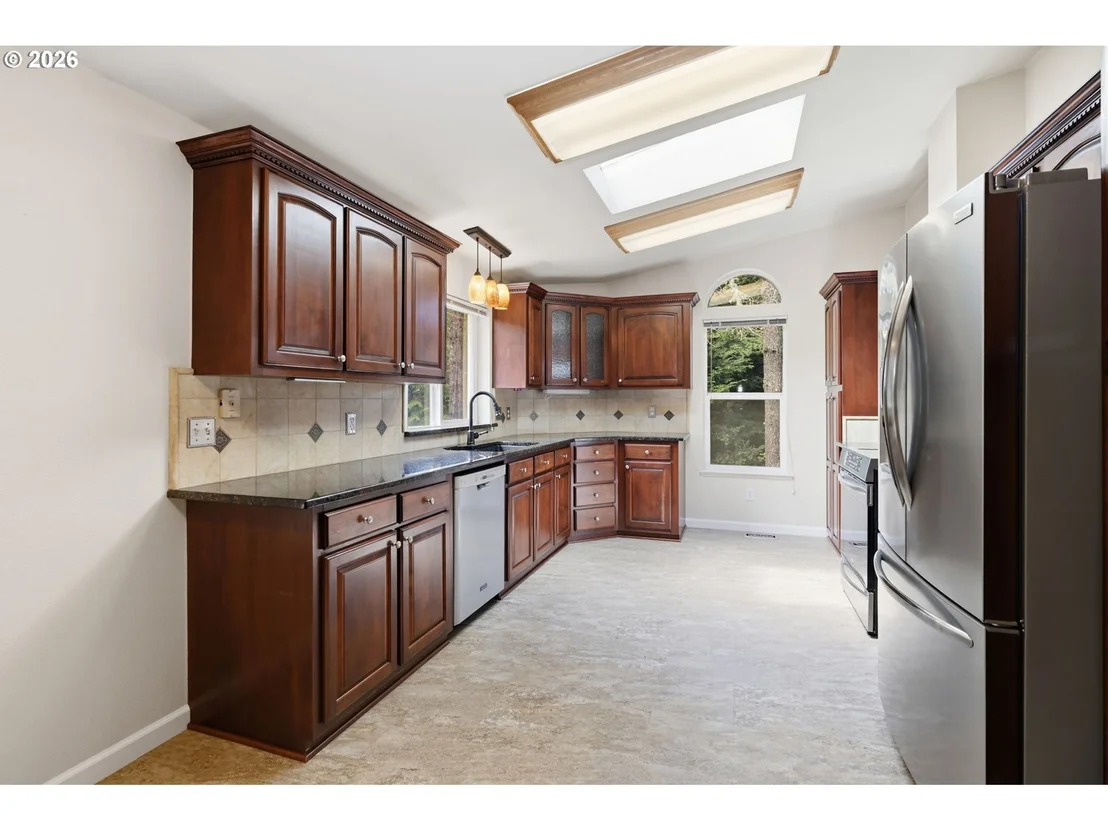 Photo of 489 SHERWOOD LOOP