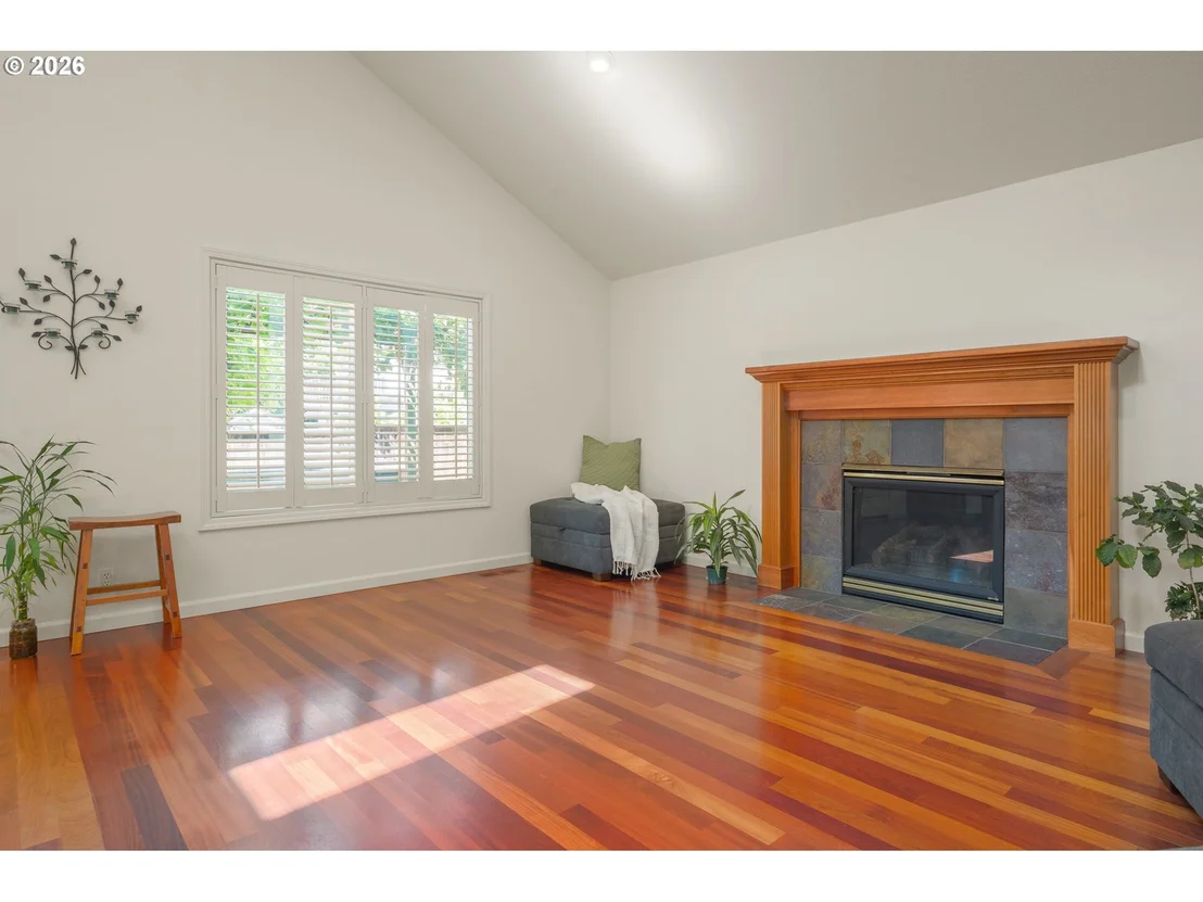 Photo of 4168 TORRINGTON AVE