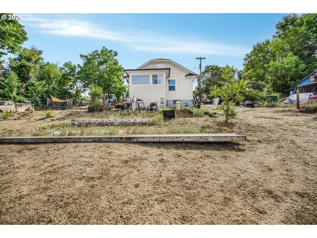 Photo of 122 ROCK ST