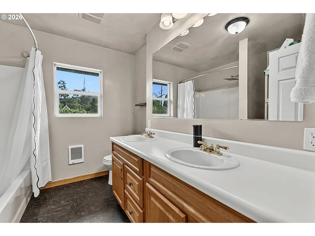 Photo of 269 S 69TH PL