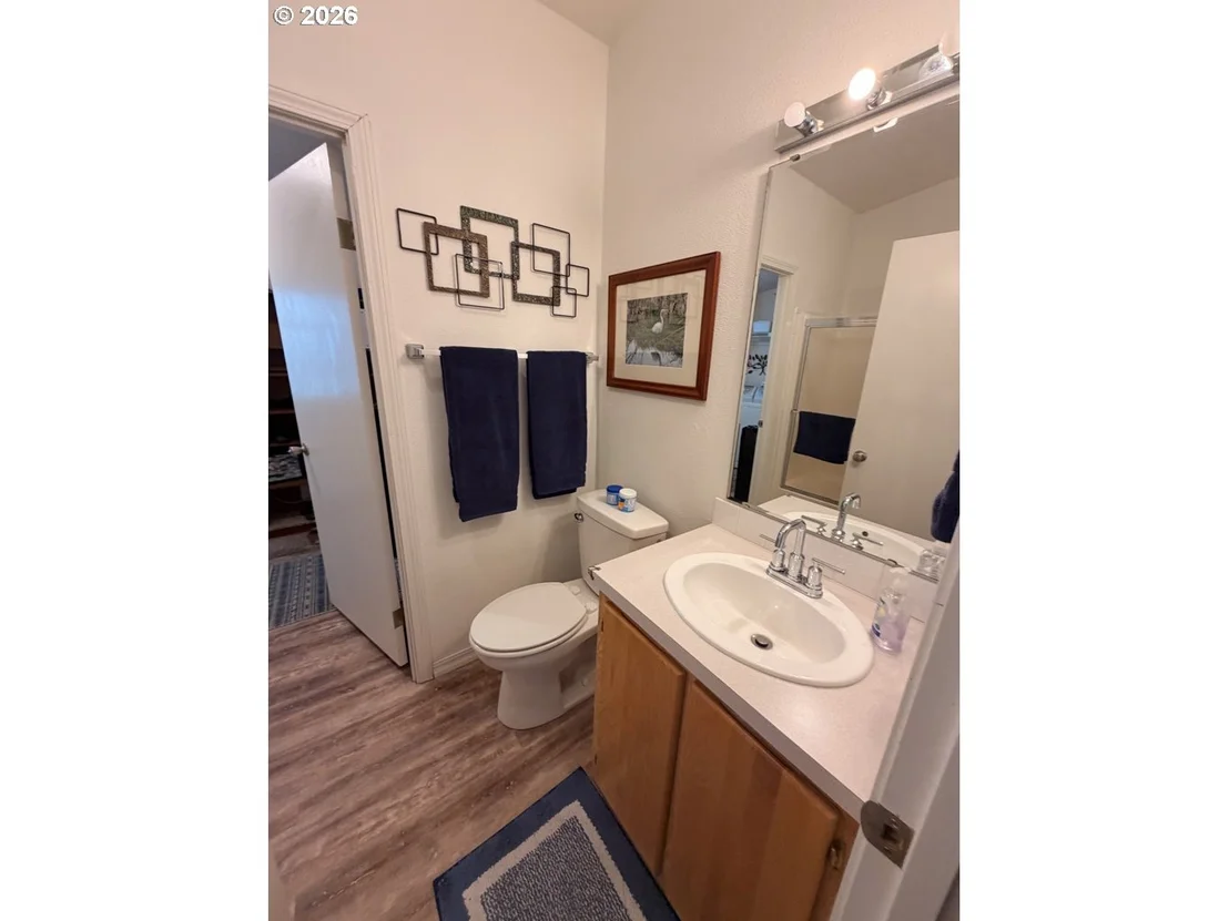 Photo of 600 TIARA ST