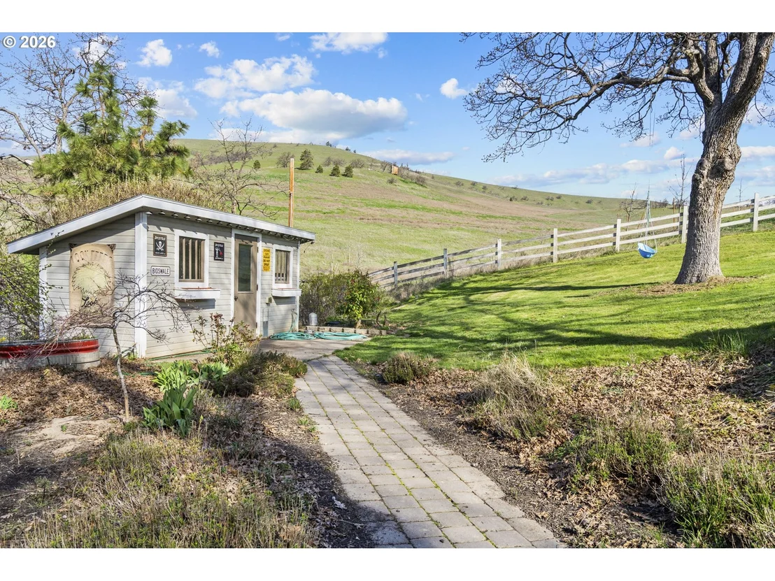 Photo of 3465 THREE MILE RD