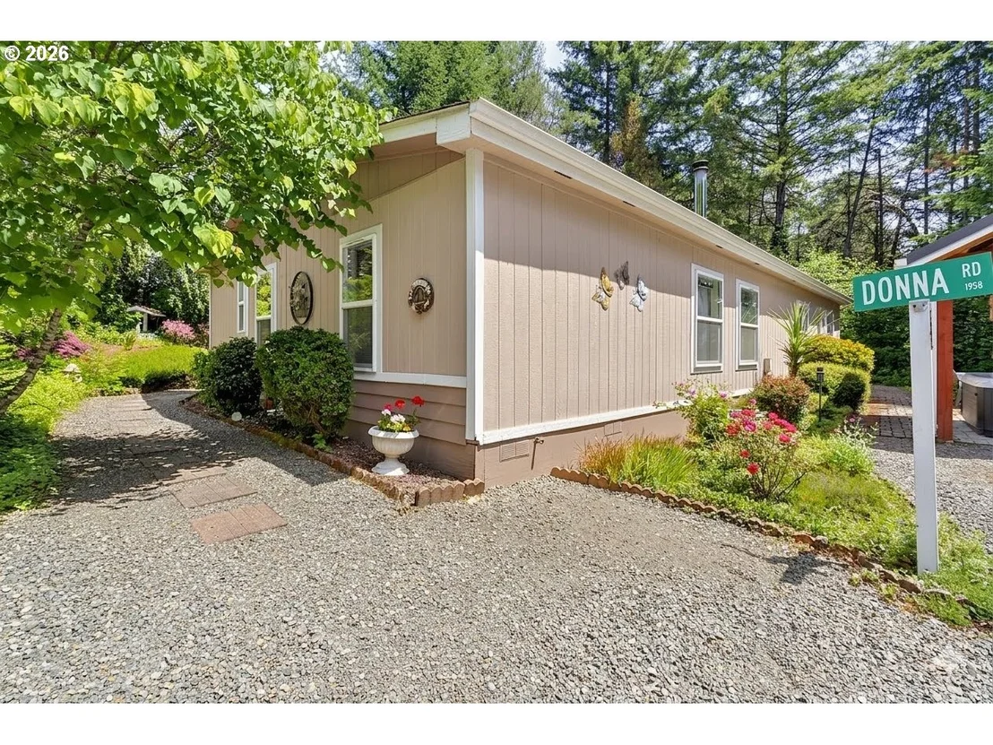 Photo of 94998 SPRING VALLEY LN