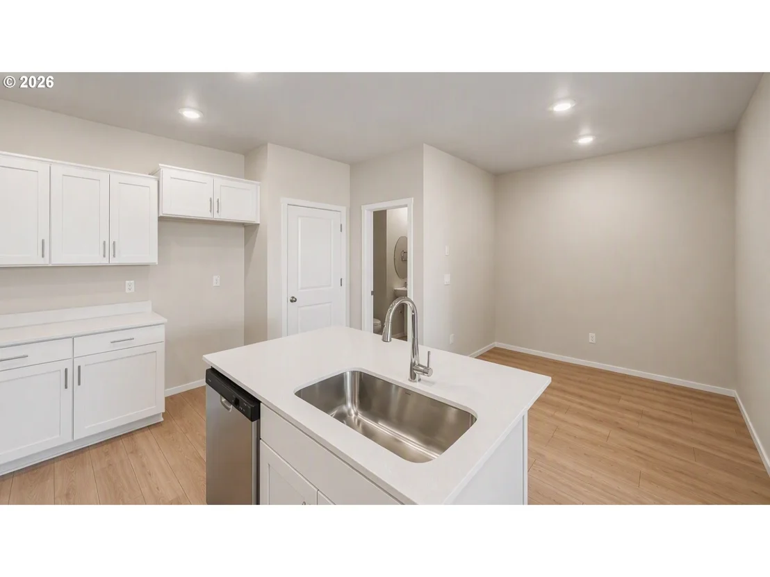 Photo of 3559 SW Hartley AVE