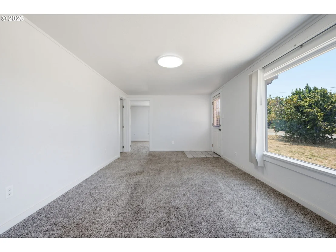 Photo of 595 S 47TH ST