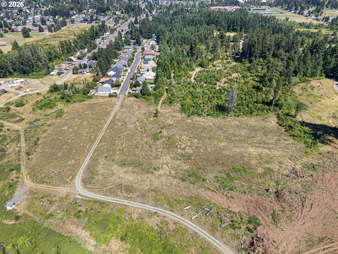 Photo of 0 000 Ibsen AVE