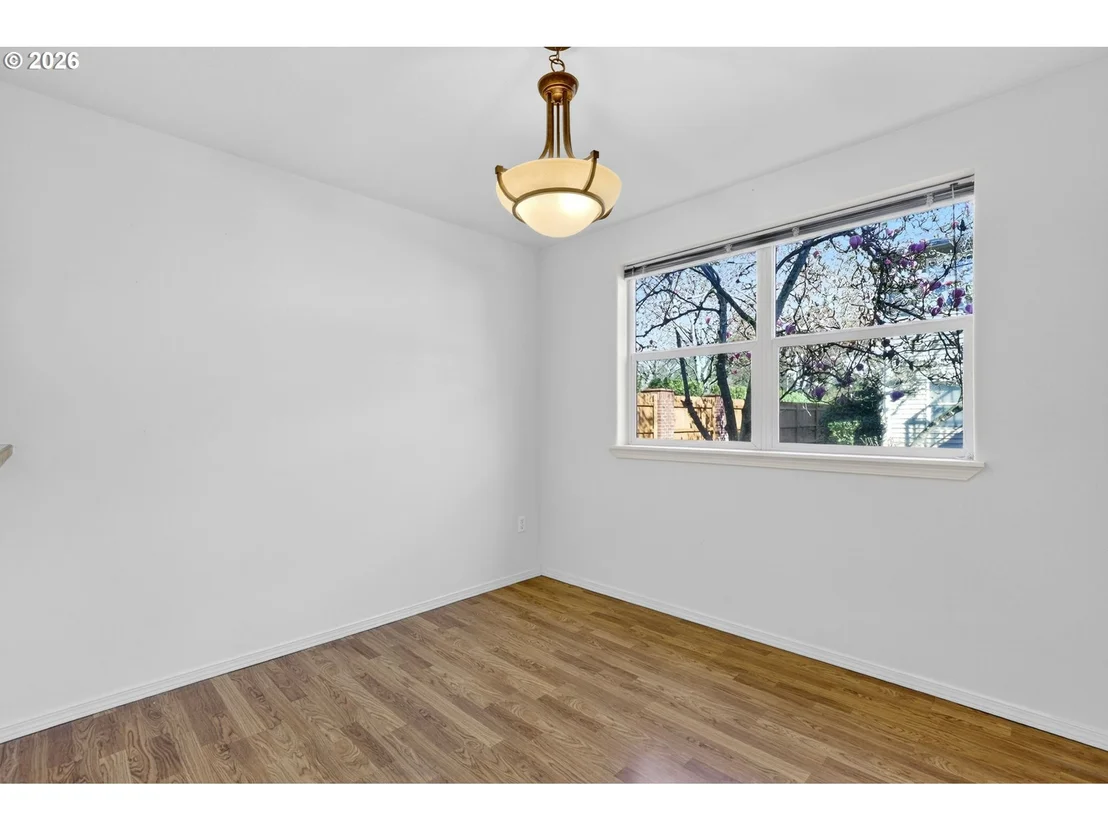 Photo of Unit 162 at 4606 W POWELL BLVD