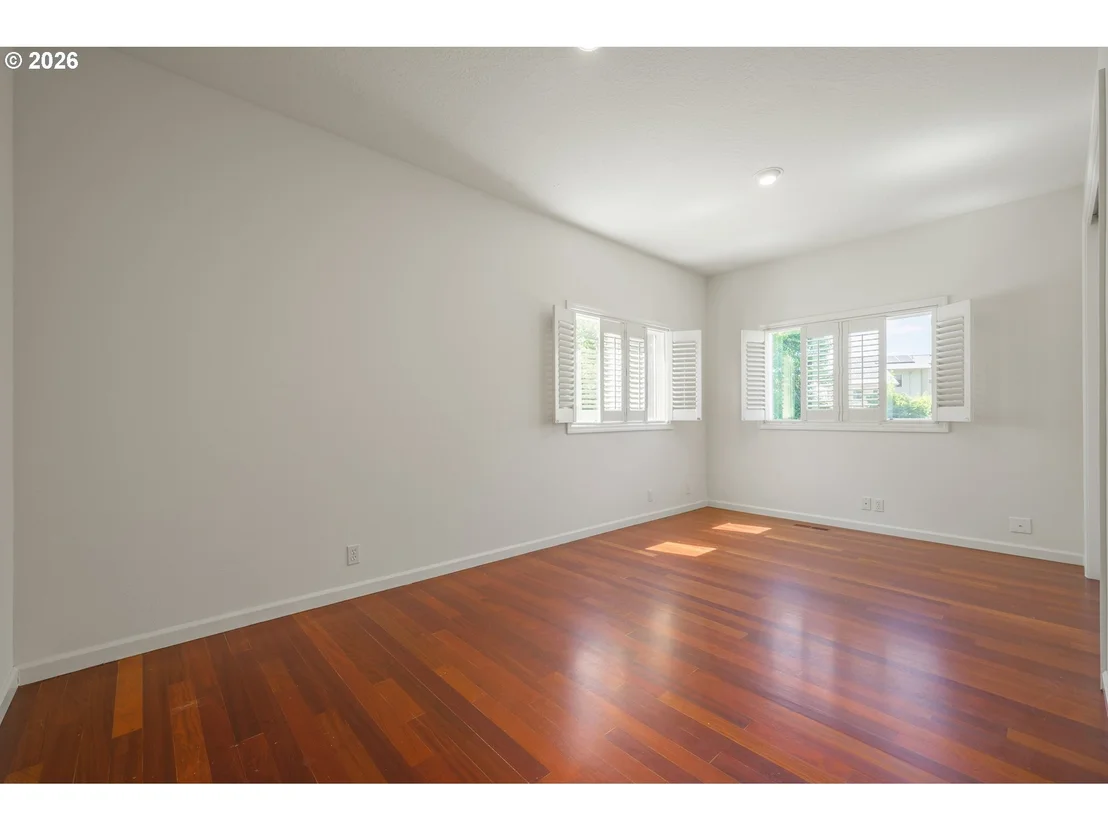 Photo of 4168 TORRINGTON AVE