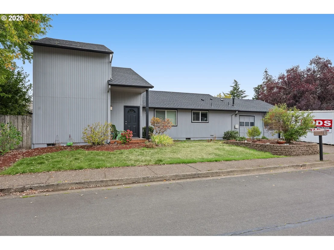 Photo of 460 TIMOTHY ST