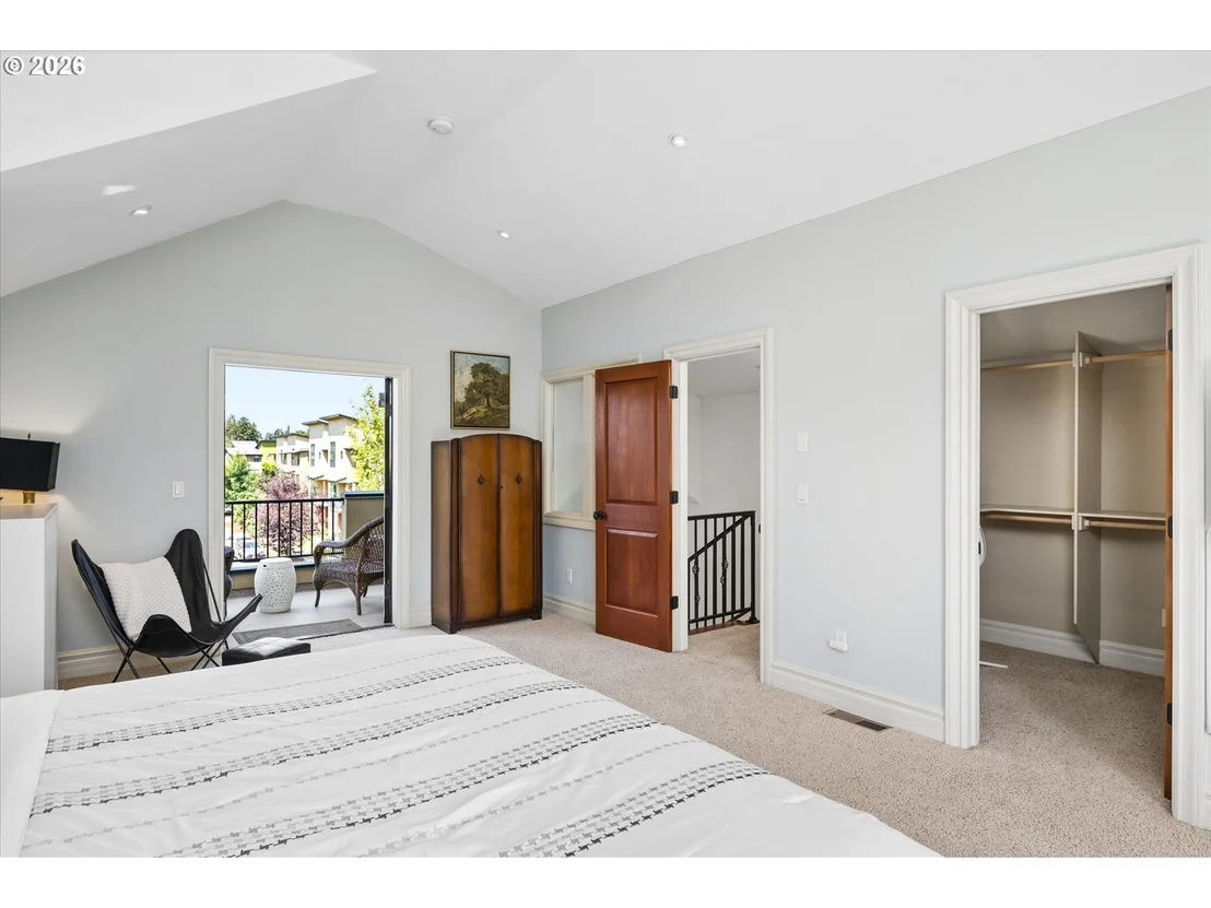 Photo of 2883 LORD BYRON PL