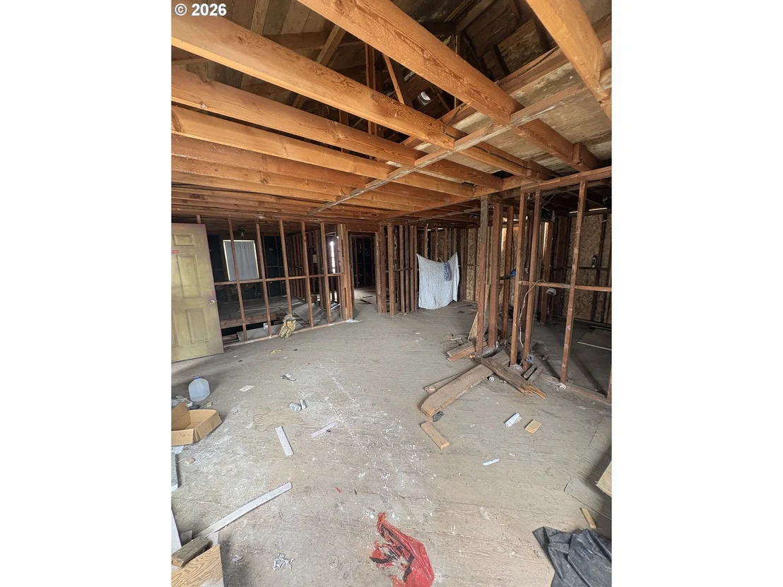 Photo of 1235 JAY ST