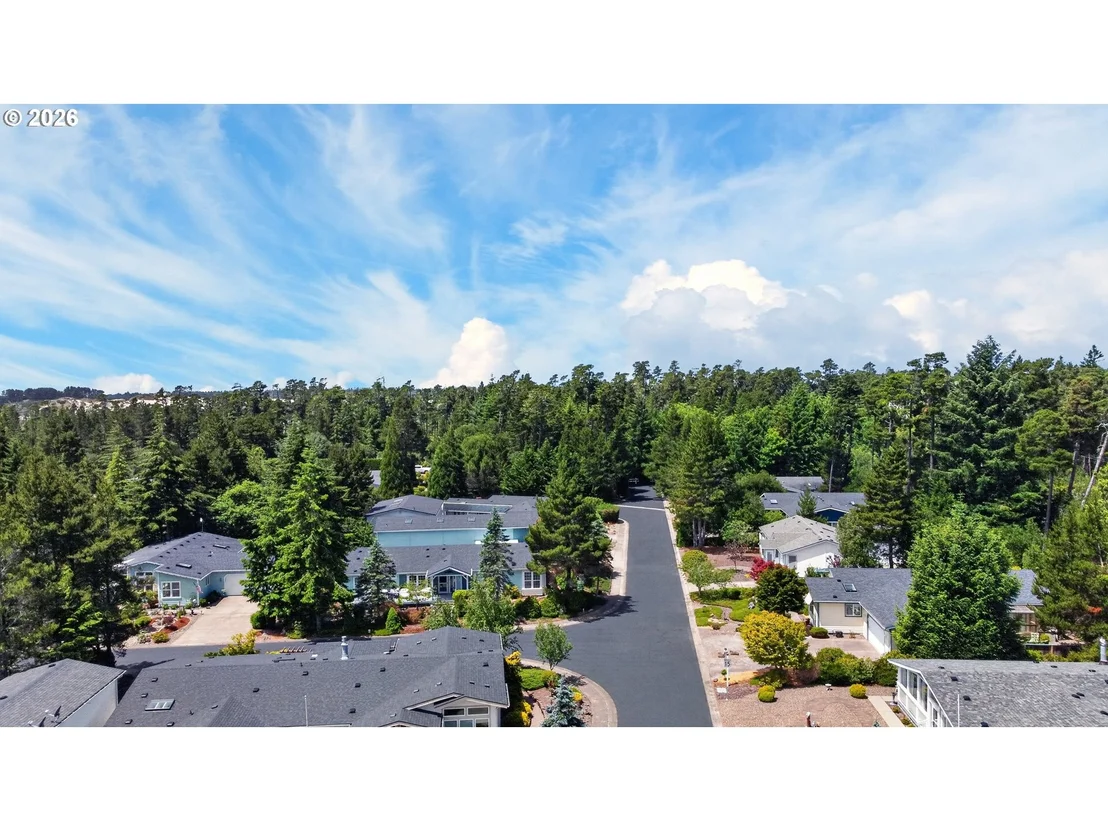 Photo of 438 SHERWOOD LOOP