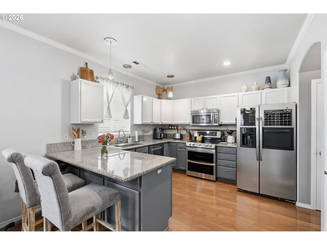 Photo of 3717 RIVIERA