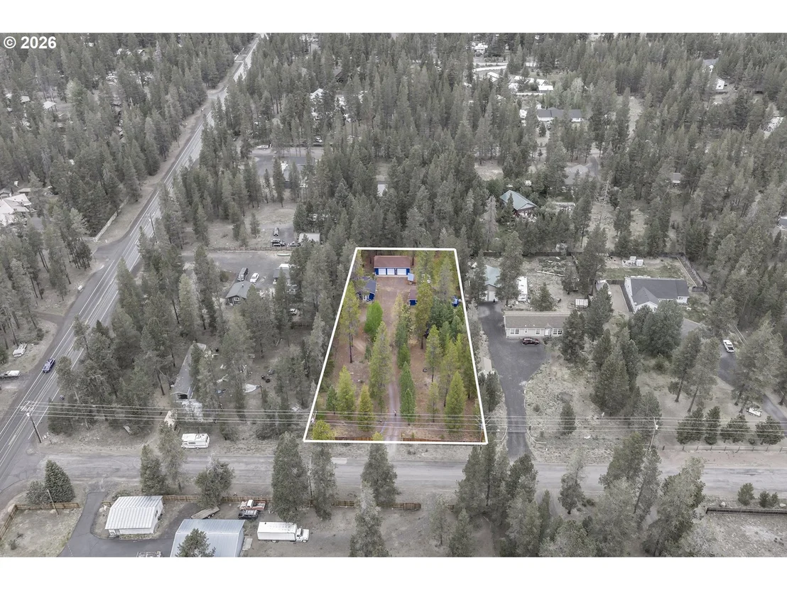 Photo of 16024 LEONA LN