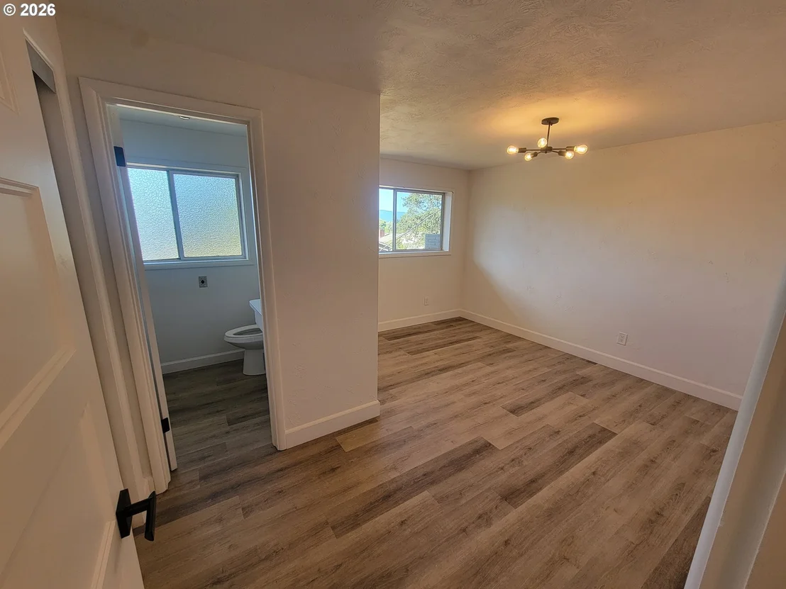 Photo of 2460 W 21ST AVE