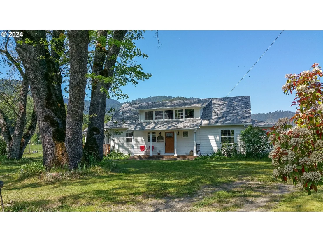 Photo of 11777 Highway 238