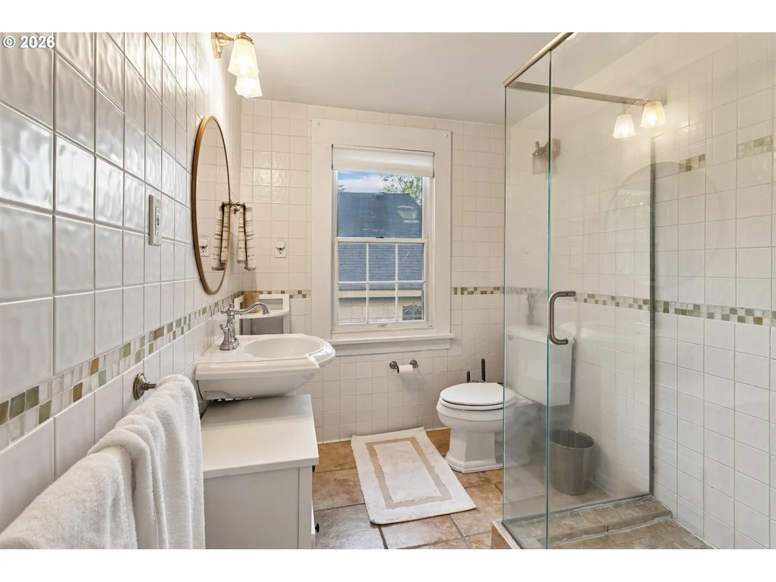 Photo of 2260 E 15TH AVE