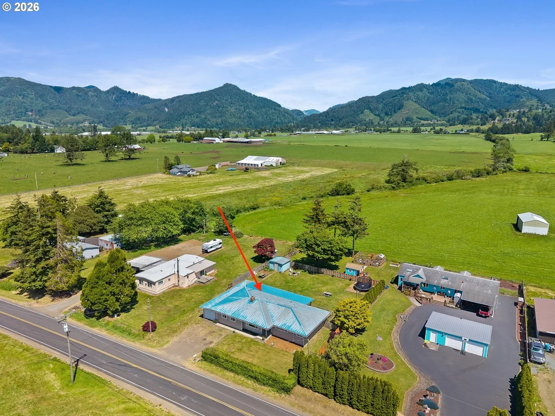 Photo of 7310 TRASK RIVER RD