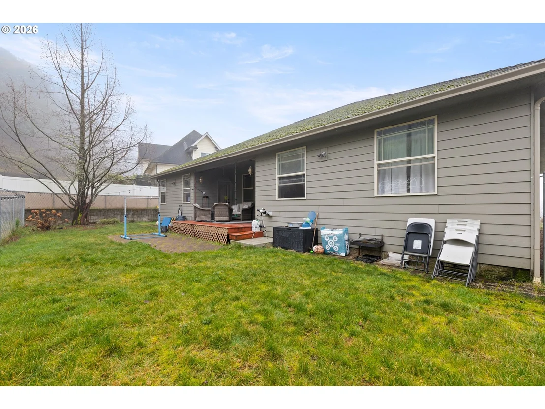 Photo of 849 NORTH VIEW DR