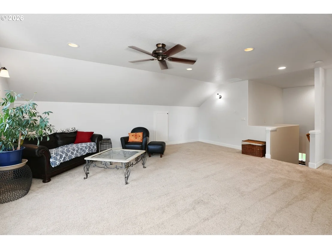 Photo of 347 LAZY AVE
