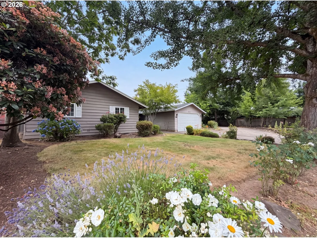 Photo of 3333 17TH AVE