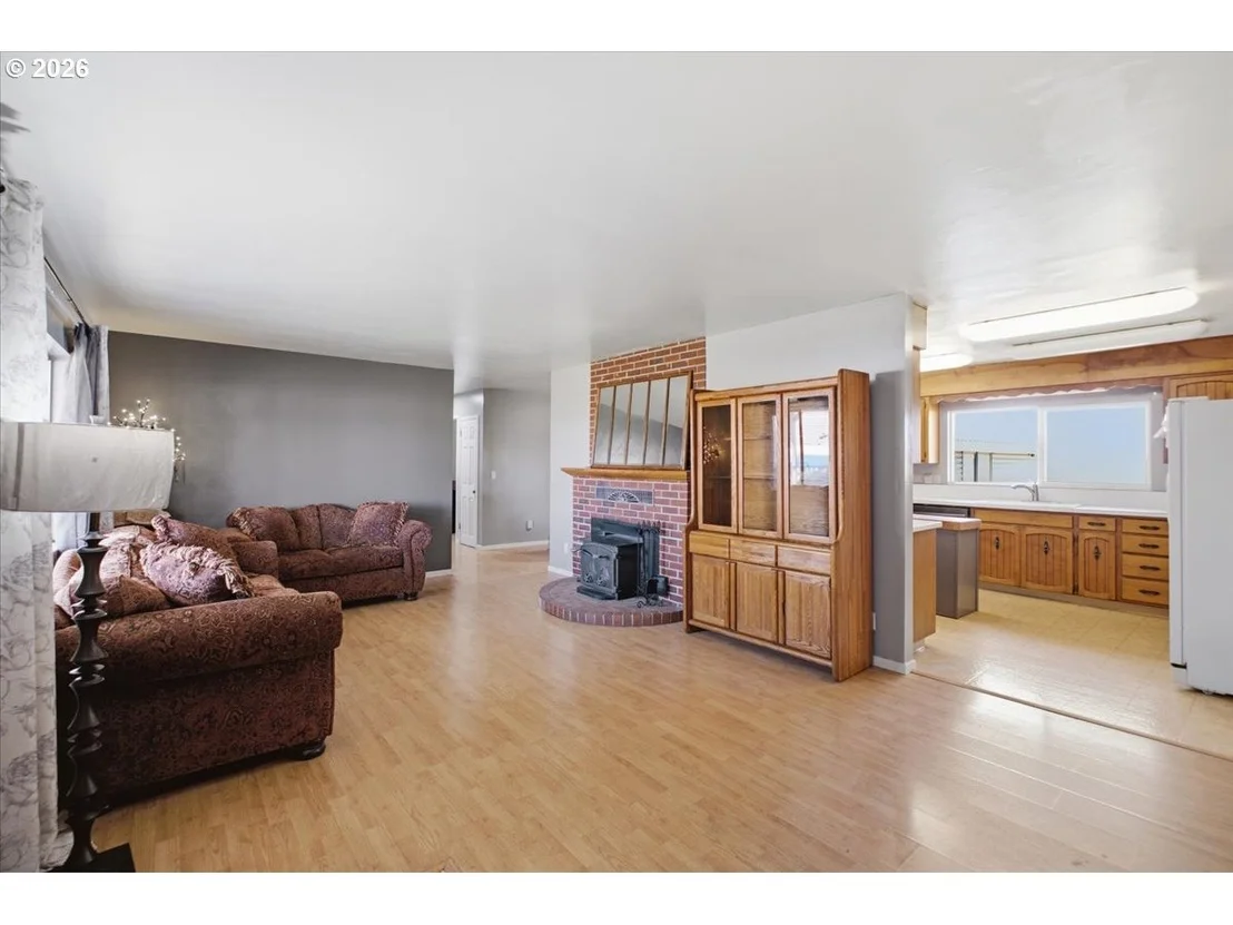 Photo of 34976 KAMPH DR