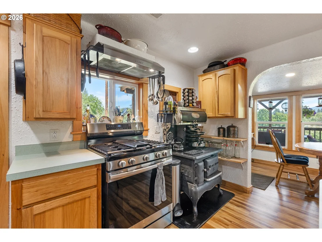 Photo of 220 Faver DR