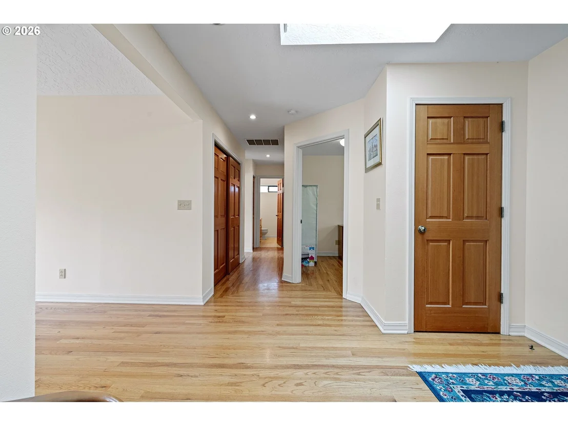 Photo of 84 GREEN LN