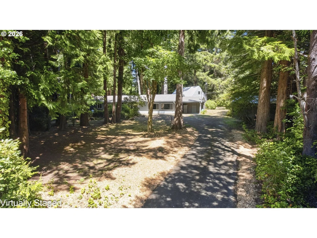 Photo of 5665 PENINSULA RD