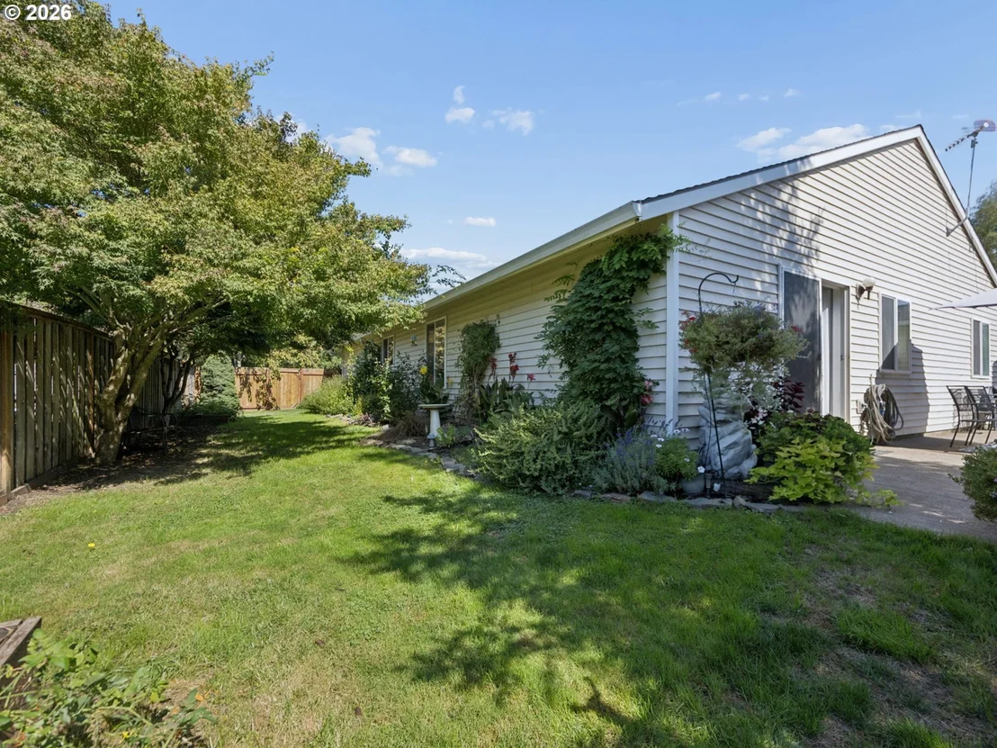 Photo of 2174 BAINES BLVD