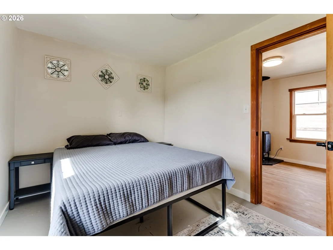 Photo of 111 HOLEMAN AVE