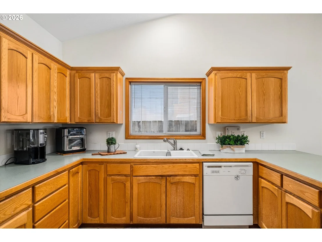 Photo of 4264 COLE WAY