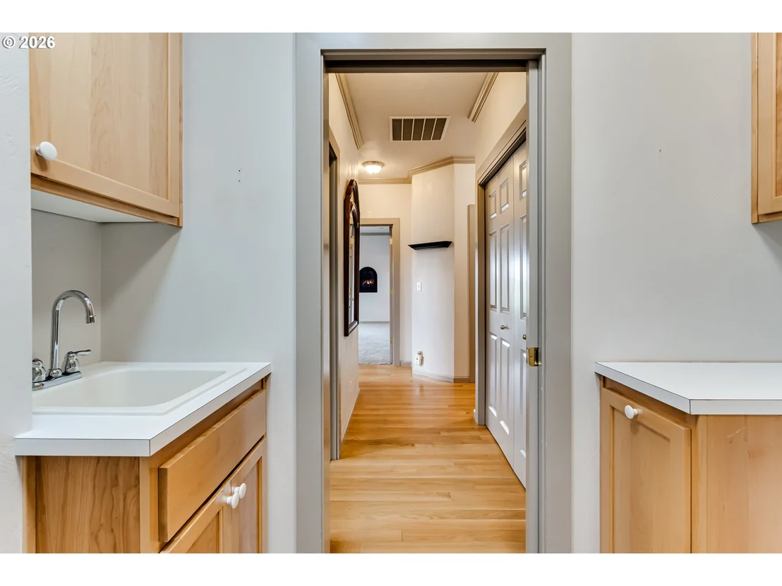 Photo of 1101 DELROSE CT